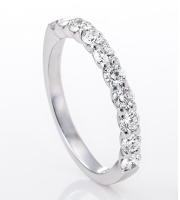 ハーフエタニティリング横浜