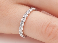 ハーフエタニティリング横浜