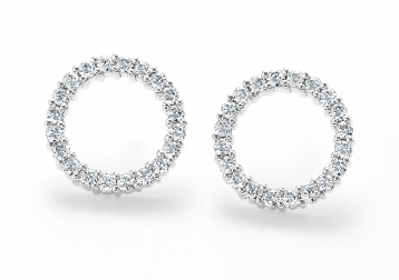 ダイヤモンドピアス