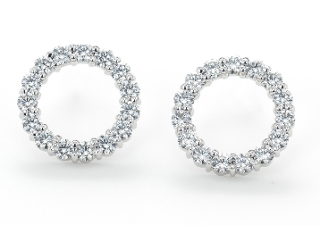 ダイヤモンドピアス