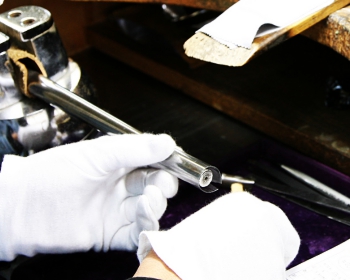 エタニティリング石留め