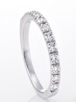 ハーフエタニティリング埼玉