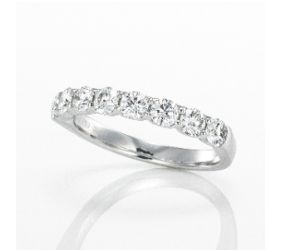 ハーフエタニティリング